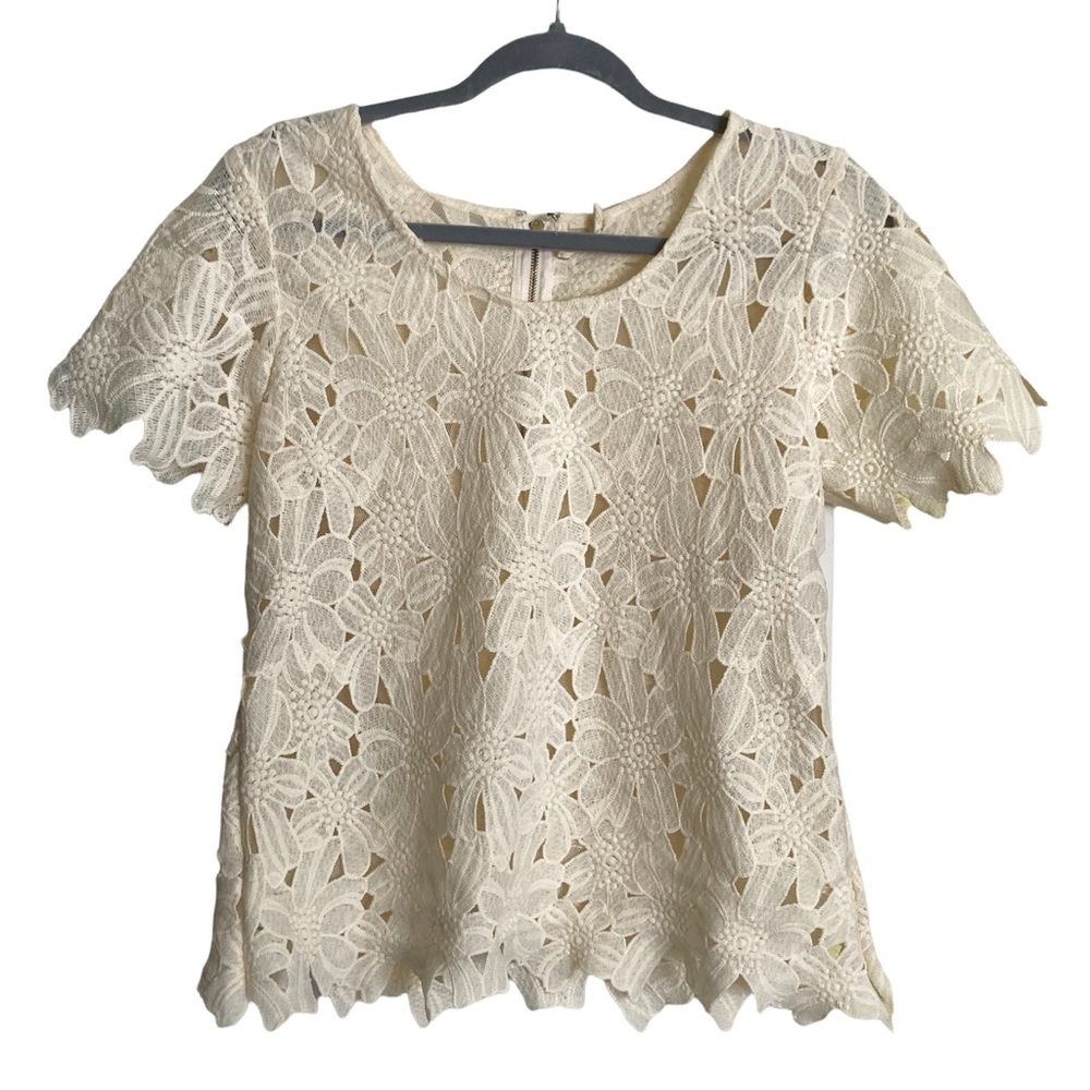 Japna Lace fFower Blouse Size Medium